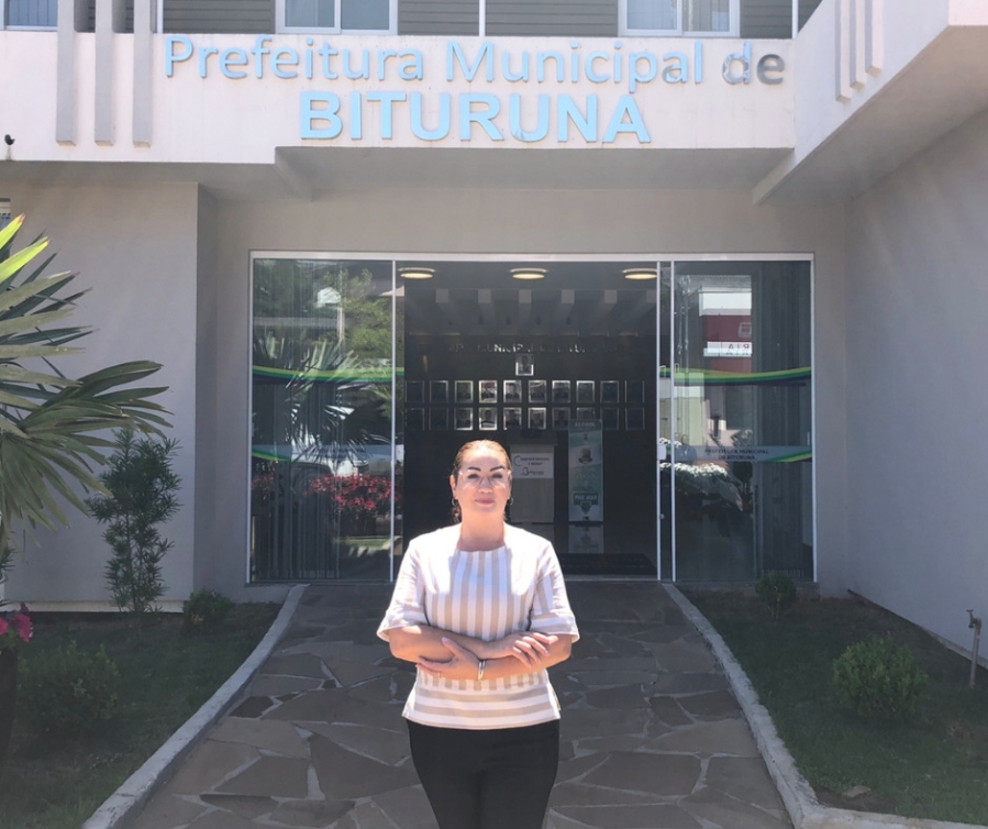 Secretária de Indústria, Comércio e Turismo em Bituruna